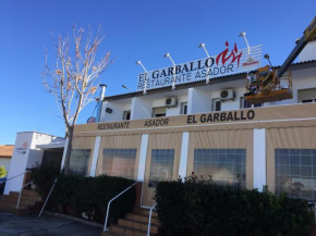Гостиница Hostal Restaurante Garballo  Мораледа-Де-Сафайона
